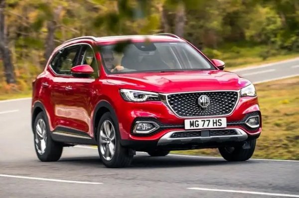 MG GS 1.5 T-GDI PHEV е един от най-евтините Plug-in хибридни SUV автомобили на пазара и въпреки това предлага много стандартно оборудване, елегантен интериор и прилична производителност. Недостатъкът е, че е по-малко изпипан от някои конкуренти.
Обхват само на електричество - 51 км
